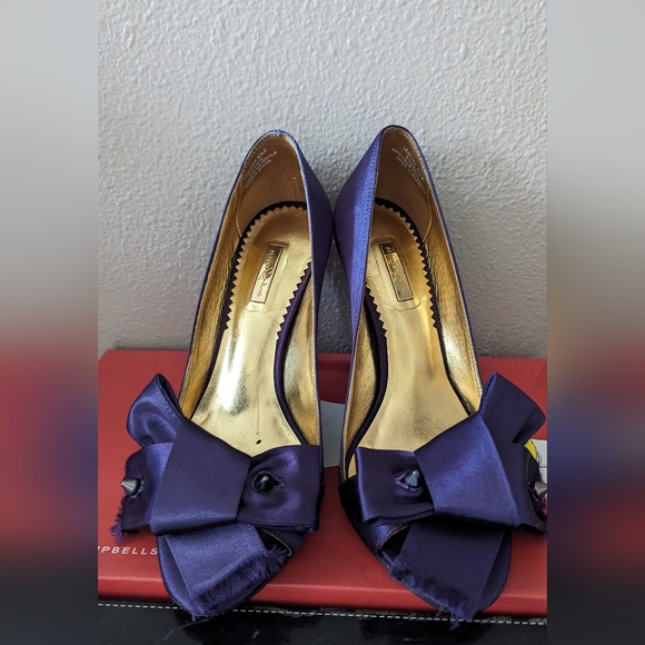 Heels - Picture 1 of 6